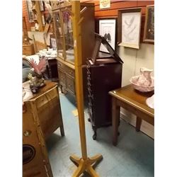 WOOD COAT RACK