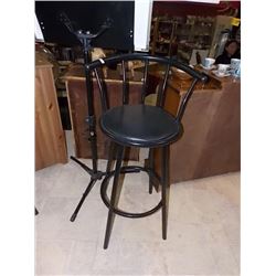 SWIVEL BAR CHAIR