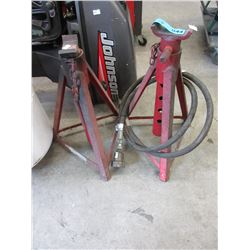 Pair of axle stands & hose - used