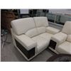 Image 4 : 4 Piece sofa set - used