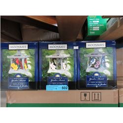 Case of new solar garden lights