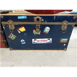 Union metal shipping trunk