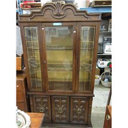 Vintage - China hutch
