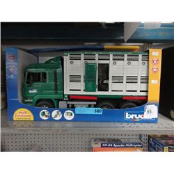 Brouder cattle hauler