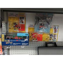 4 Hockey figurines & a scale model car
