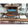 Image 1 : Vintage razor strap, curling iron & more