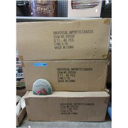 5 Cases of ceramic garden decorations