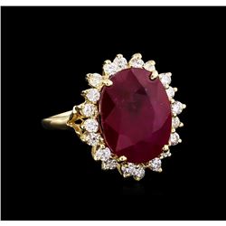 10.88ct Ruby and Diamond Ring - 14KT Yellow Gold