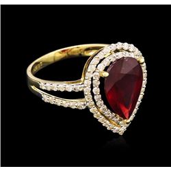 4.20ct Ruby and Diamond Ring - 14KT Yellow Gold