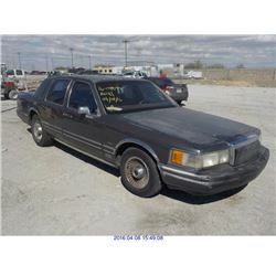 1991 - LINCOLN TOWN CAR