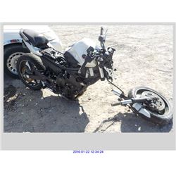 2010 - YAMAHA FZ6R