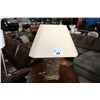 Image 1 : TABLE LAMP