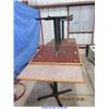 Image 2 : TABLES