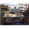 Image 7 : 8' Steel Work Table With Pneumatic Fittings