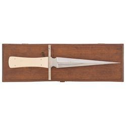 Staples Knives Dagger with Case