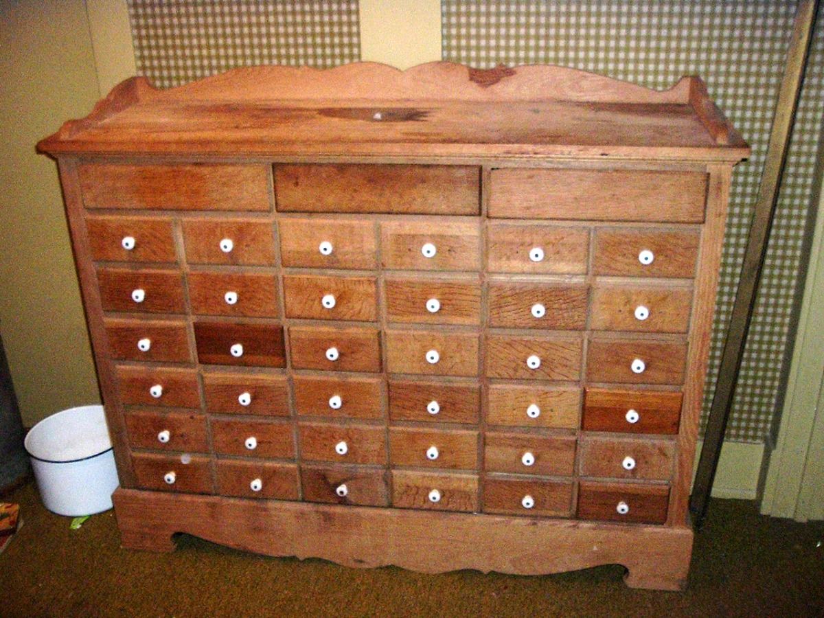 SPICE CHEST