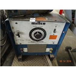 Miller Dialarc 250 AC/DC Arc Welder On Cart