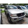 Image 8 : 2001 Mitsubishi Montero Sport LS 5-Dr. SUV