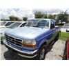 Image 1 : 1997 Ford F250 HD 4x4 X-Cab Shortbed Pick Up