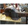 Image 2 : Large Vise