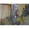 Image 1 : GENIE SUPERLIFT MANUAL LIFT