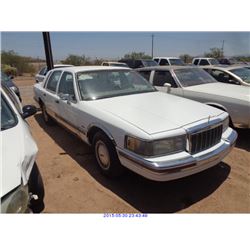 1990 - LINCOLN TOWN CAR