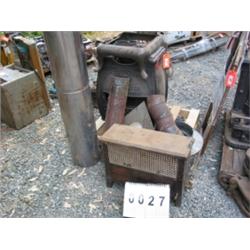 COLLECTIBLE WOOD STOVE ANTIQUE