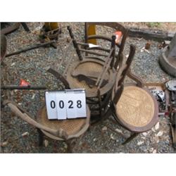 COLLECTIBLE WOOD CHAIRS (6) ANTIQUE