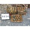 Image 1 : COLLECTIBLE GLASS INSULATORS (APPROX 120)
