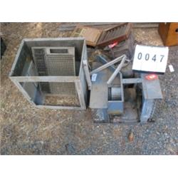 COLLECTIBLE AIR CONDITIONER WINDOW