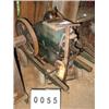 Image 1 : COLLECTIBLE MCCORMICK-DEERING ENGINE 1 1/2 HORSEPOWER