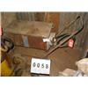 Image 1 : COLLECTIBLE HOT TANK ANTIQUE