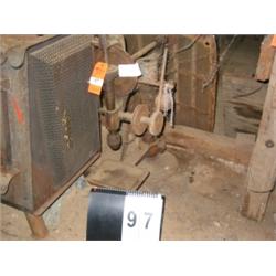 COLLECTIBLE DRILL PRESS ANTIQUE