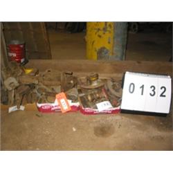 COLLECTIBLE CATERPILLAR MISCELLANEOUS PARTS