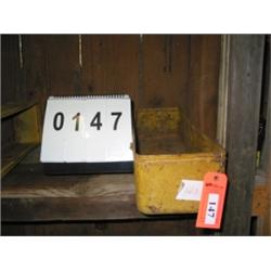 COLLECTIBLE CATERPILLAR TOOL BOX