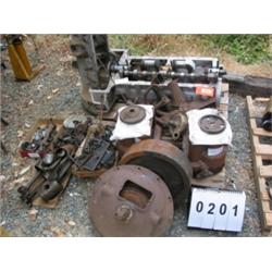 COLLECTIBLE CONTINENTAL MODEL E ENGINE (APART)