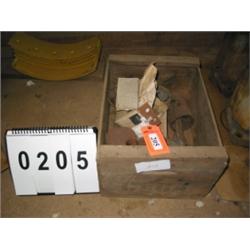 COLLECTIBLE CATERPILLAR 30 PISTONS AND RODS (4)