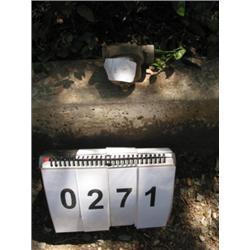 COLLECTIBLE UNKNOWN TYPE CARBURETOR
