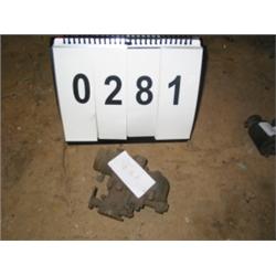 COLLECTIBLE UNKNOWN TYPE CARBURETOR