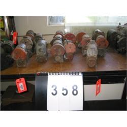 COLLECTIBLE AMERICAN BOSCH MAGNETOS, 4 & 6 CYL (5)