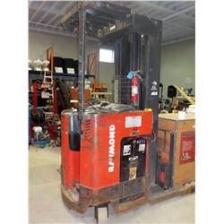 RAYMOND EASI R40TT REACH IN/OUT STAND UP FORKLIFT, 36 VOLT