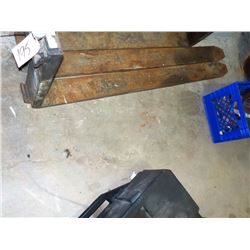 2PC 5' FORKLIFT FORKS