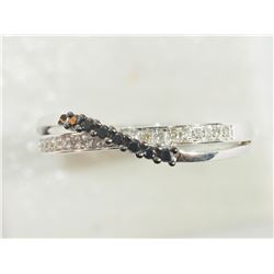 #20-14K GOLD BLACK & WHITE DIAMOND RING