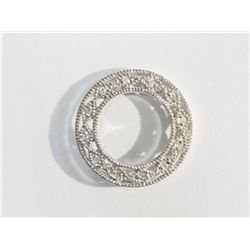 #32-14K GOLD DIAMOND PENDANT