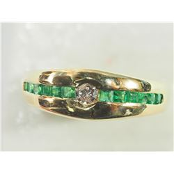 #35-14K GOLD EMERALD & DIAMOND RING