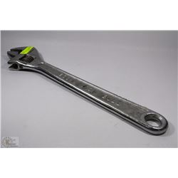 600mm IRON BULL CRESCENT WRENCH