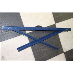 MASTERCRAFT 30-3/4" X 39" FOLDING SAW HORSE