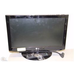LG PERSONAL LCD TV WITH REMOTE