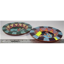 PAIR OF SIGNED STANIER POTTERY BOWLS