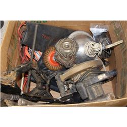 BOX WITH TIRE IRON,2 TROUBLE LIGHTS,JACK,SKILSAW